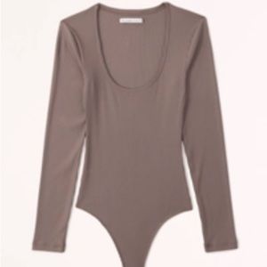 Abercrombie & fitch long sleeve scoop neck ribbed bodysuit - size small